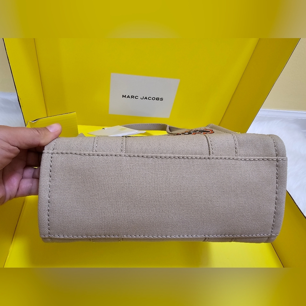 NEW MARC JACOBS THE SNAKE CANVAS SMALL TOTE BAG - Picture 8 of 16